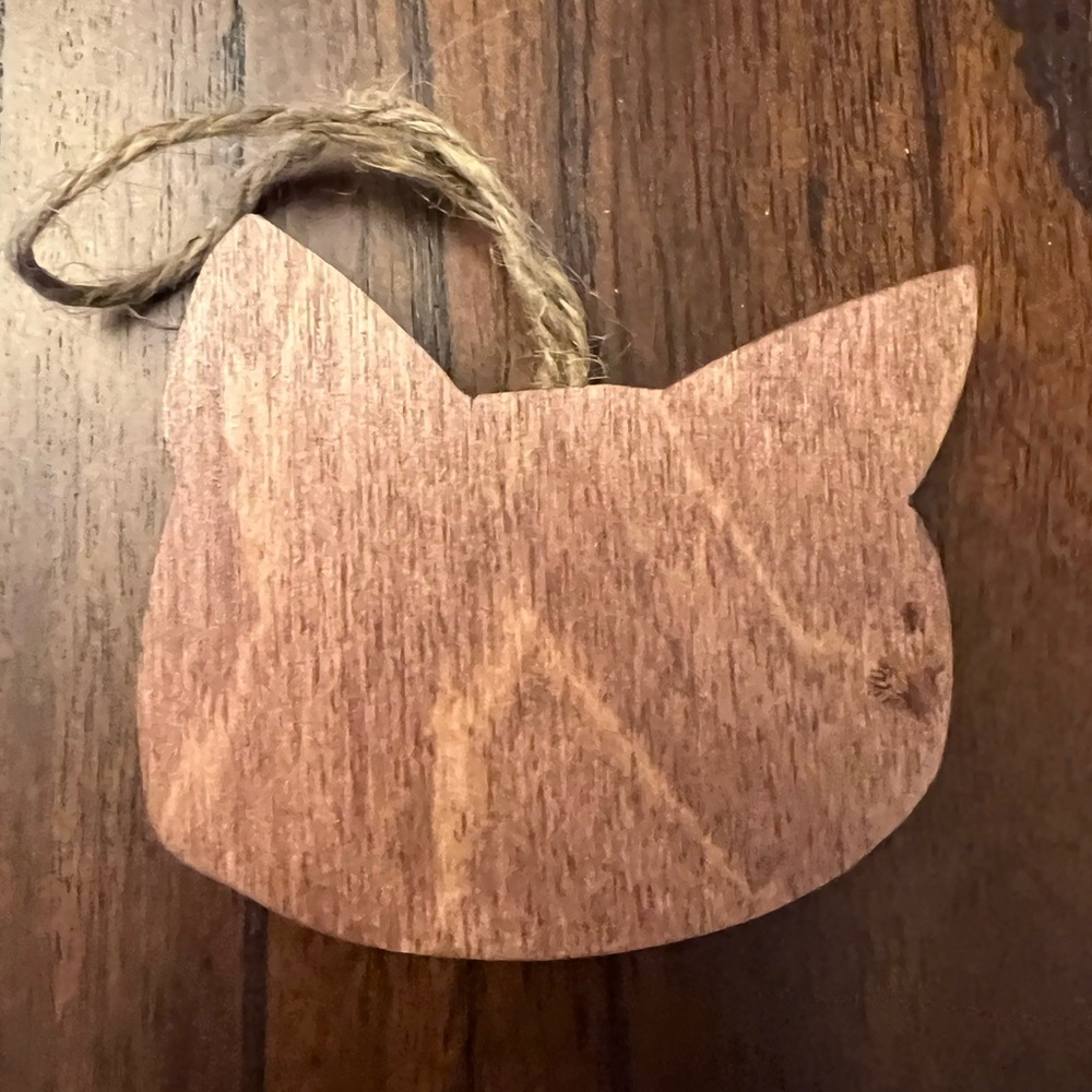 Grumpy Cat Hanging Ornament - Picture 7 of 12